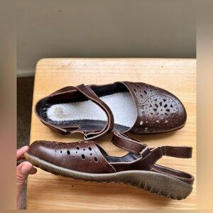 Naot Brown Womens Celesta Slip On Mary Jane Loafer Clog Size EU 39 USA 8.5-9